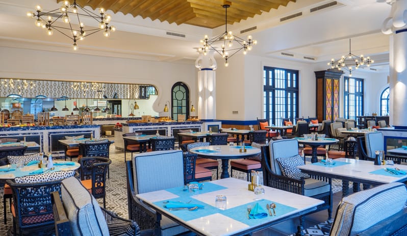 SAii Lagoon Maldives_Breakfast at Café del Mar -1-MLEGSQQ